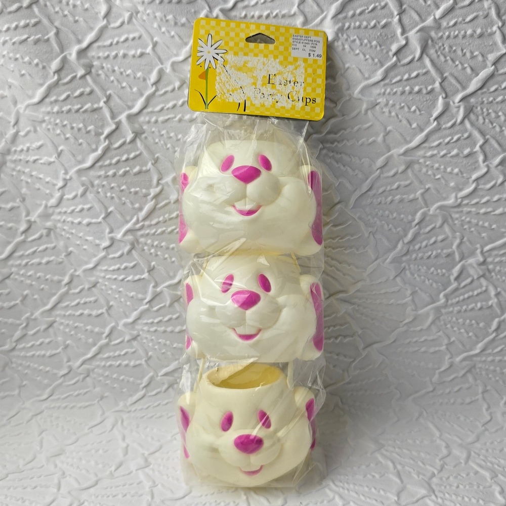 Dayton Hudson‎ Vintage 1999 Easter Bunny Party Cups 3pk White Pink Retro Target